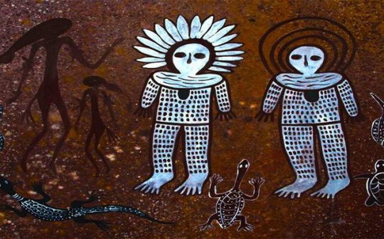 wandjina aboriginal pictographs 3