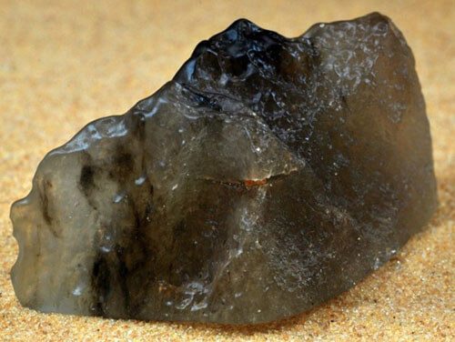 meteoritic-desert-glass1
