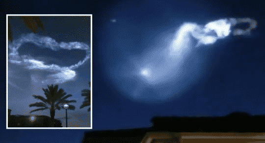 Witnesses Are Questioning The Glowing White Light Left By SpaceX Above Florida